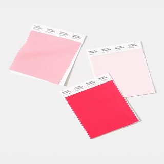 PANTONE KATOEN STALENKAART TCX
2801 kleuren - standaard voor ontwerpers, coloristen en productontwikkelaars...